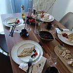 Fjera Διαμέρισμα *